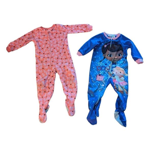 Disney Other - COPY - LOT OF 2 GIRLS FOOTIE PAJAMAS SIZE 3T